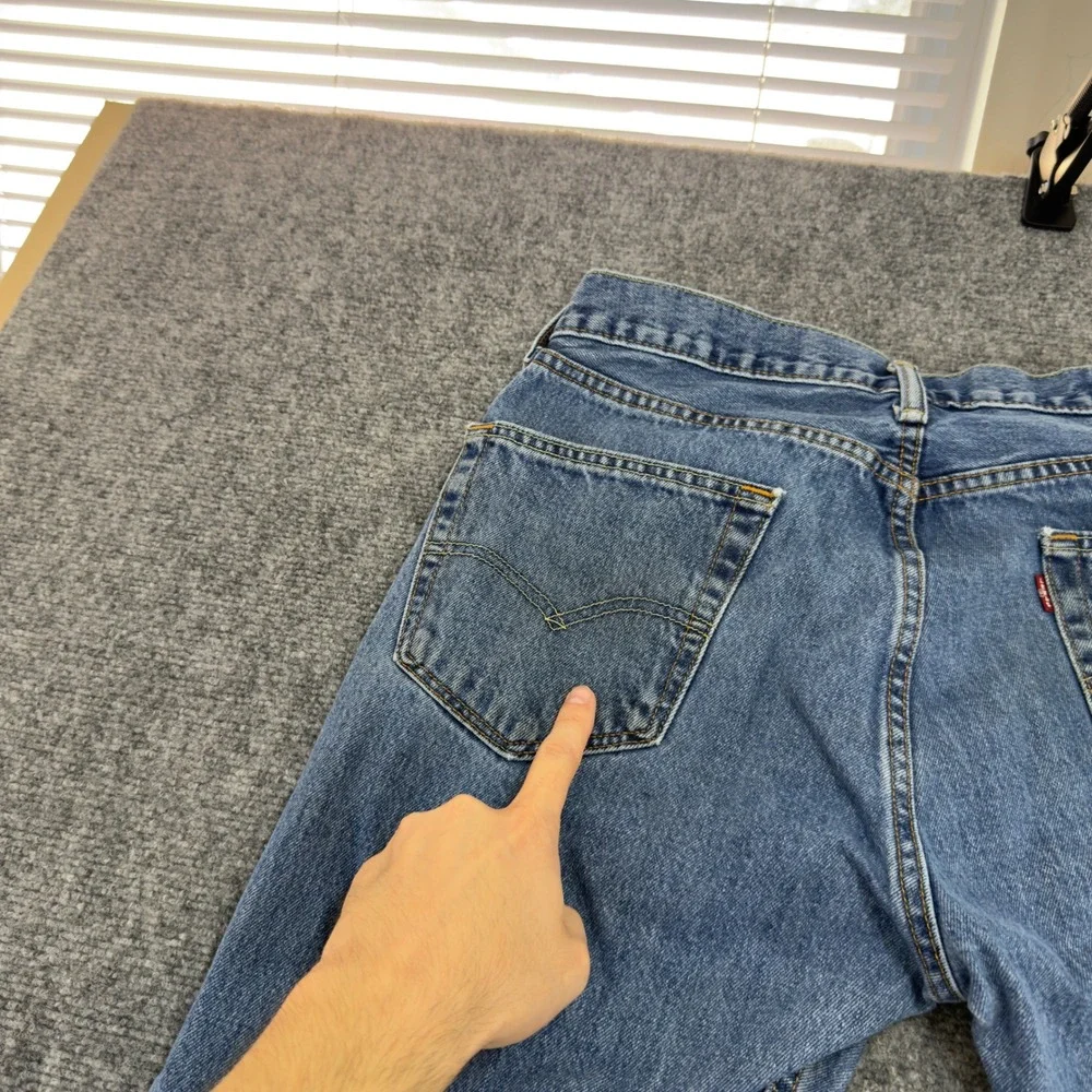 Levis 505 Regular Fit Straight Leg Jeans Medium Wash Blue Size W34 L30